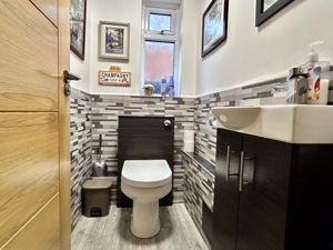 Downstairs W.C.- click for photo gallery